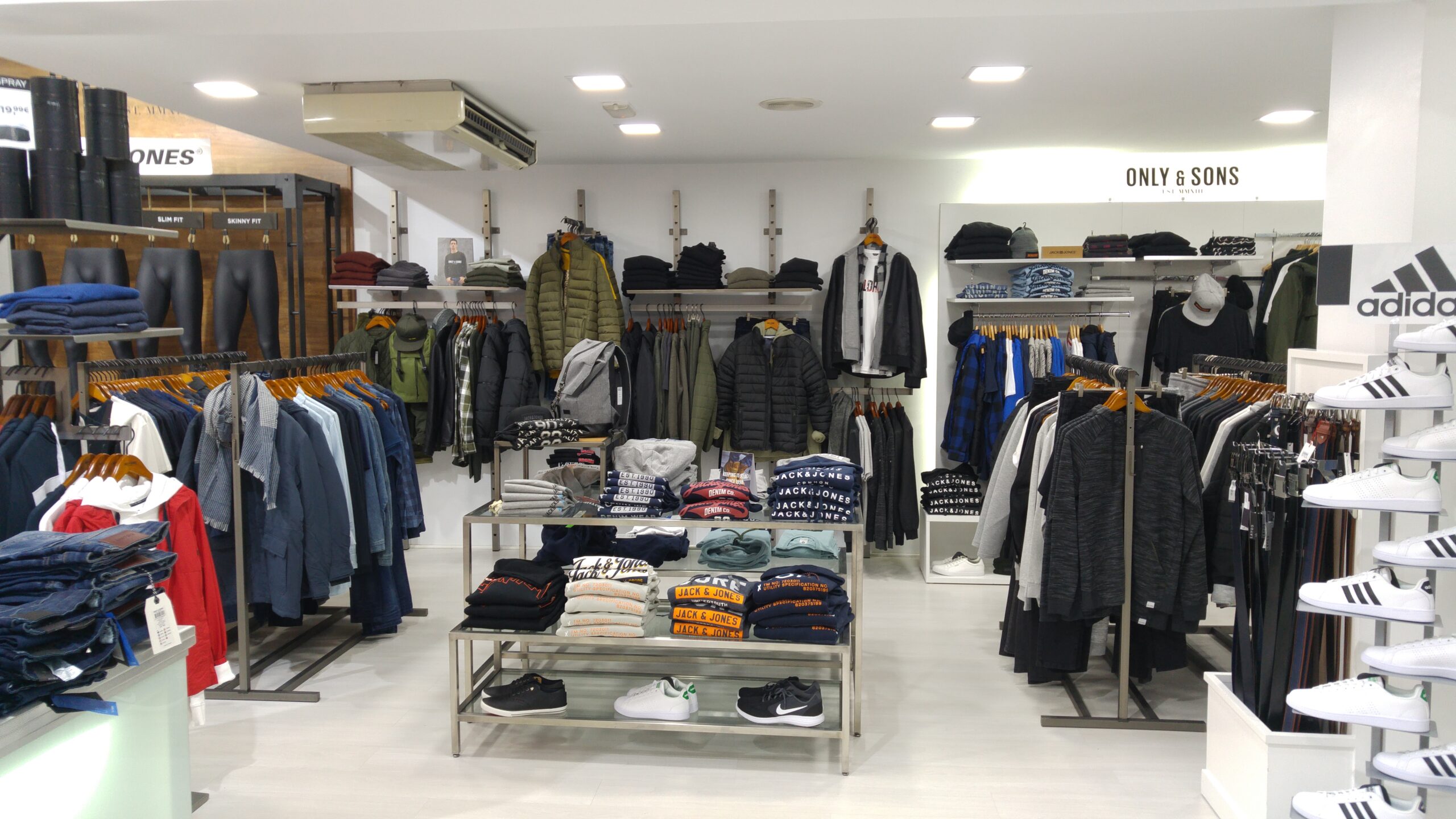Tiendas Pillados: Comprar ropa tallas grandes para hombre - moda plus